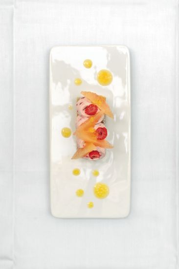 L'alliance parfaite du pamplemousse rose et des framboises