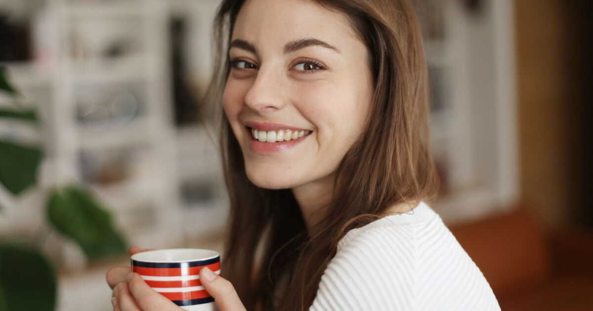 La boisson chaude avant le coucher : alliée ou illusion pour un sommeil réparateur ?