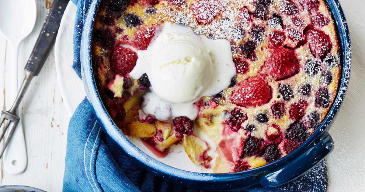 clafoutis salés ou sucrés : 28 recettes à savourer sans modération