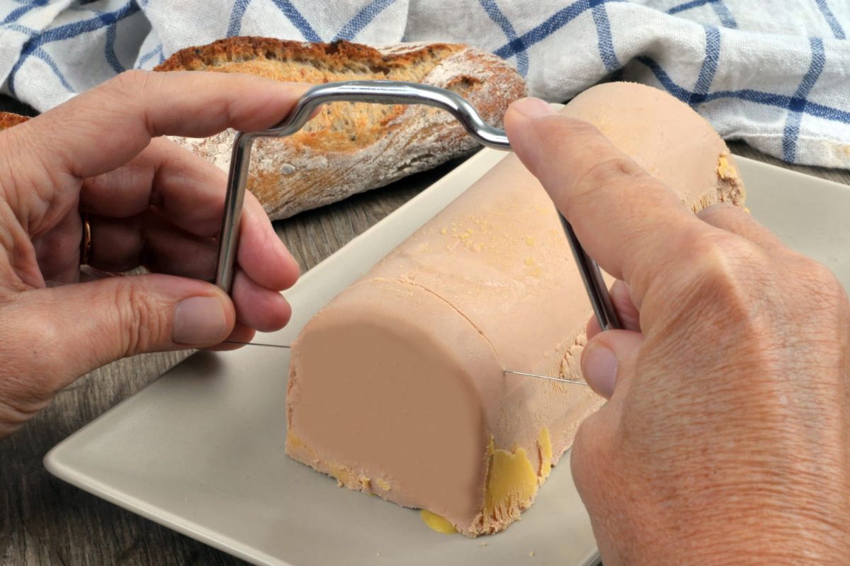les secrets d'une découpe parfaite du foie gras