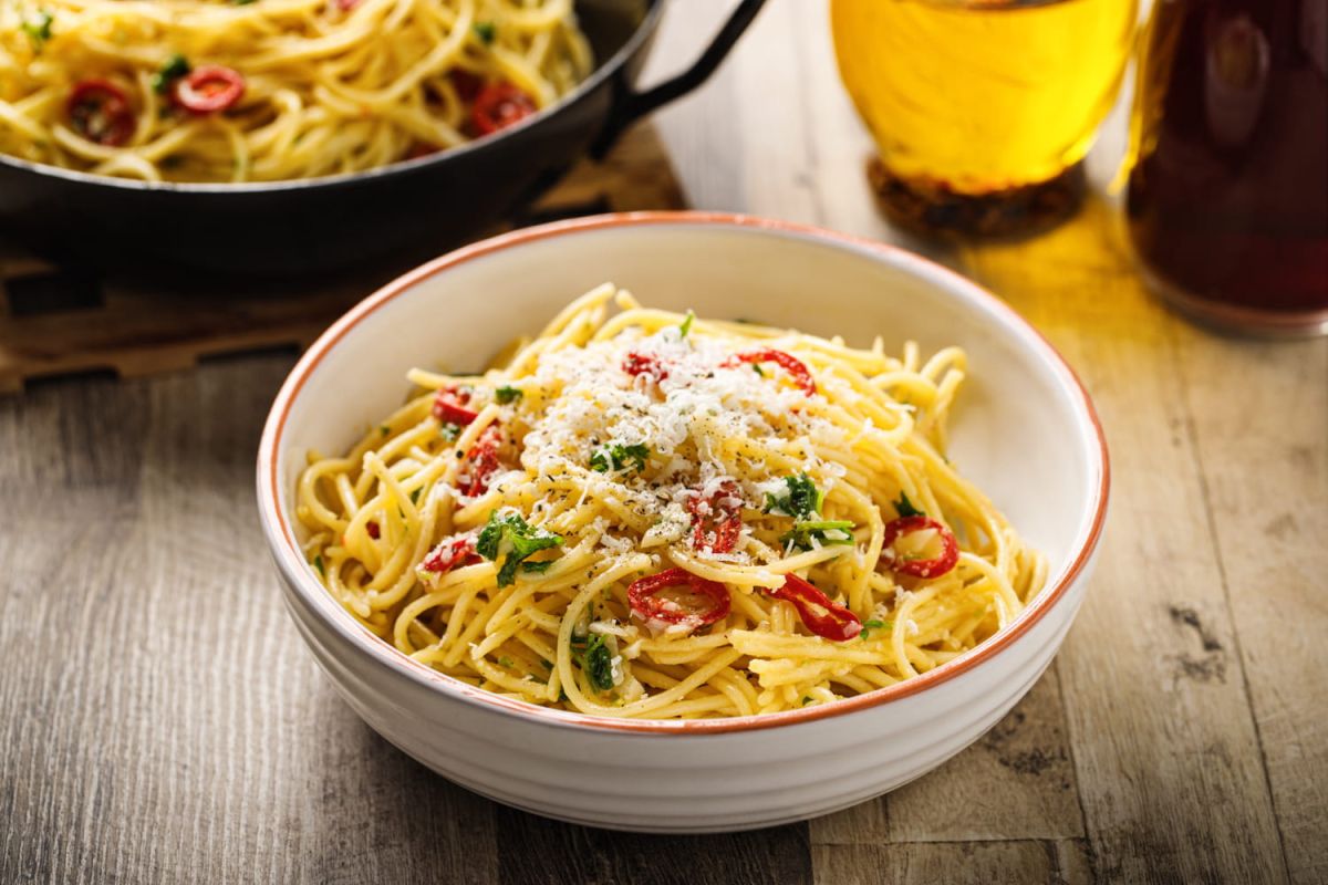 Des pâtes napolitaines simples et savoureuses : un véritable régal à petit prix