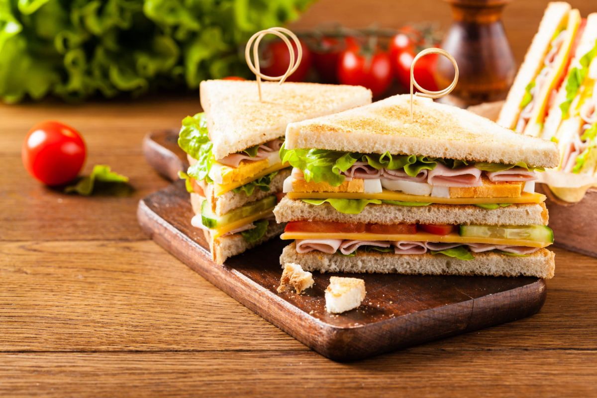 La recette irrésistible du club-sandwich de Cyril Lignac