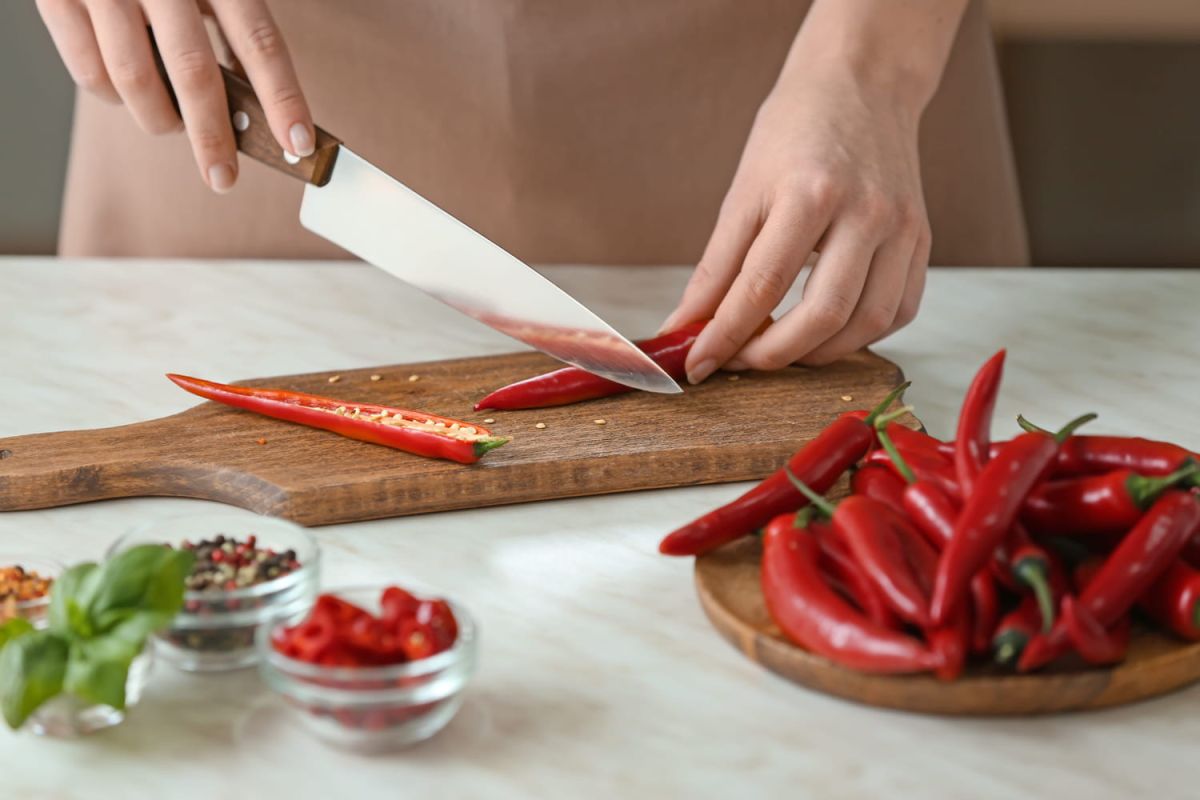Un défi piquant : le concours de mangeurs de piments arrive à Paris