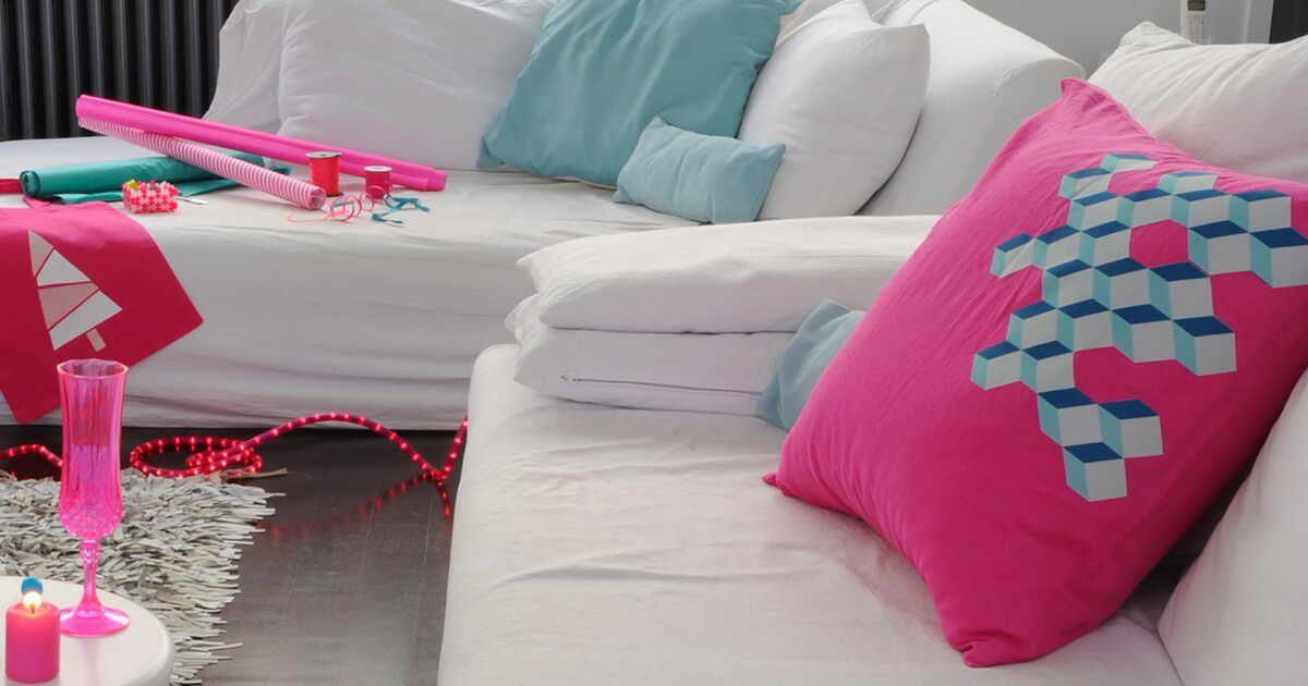 le coussin géométrique : l'élément de déco qui transforme votre intérieur