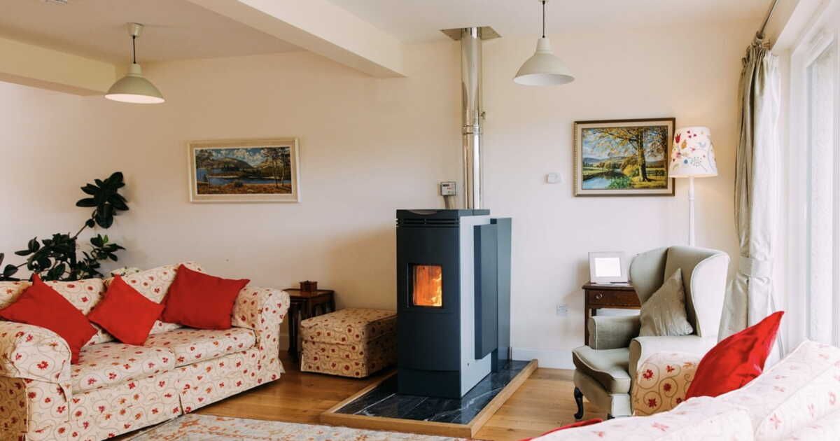 Se chauffer au bois : guide complet pour s'équiper efficacement