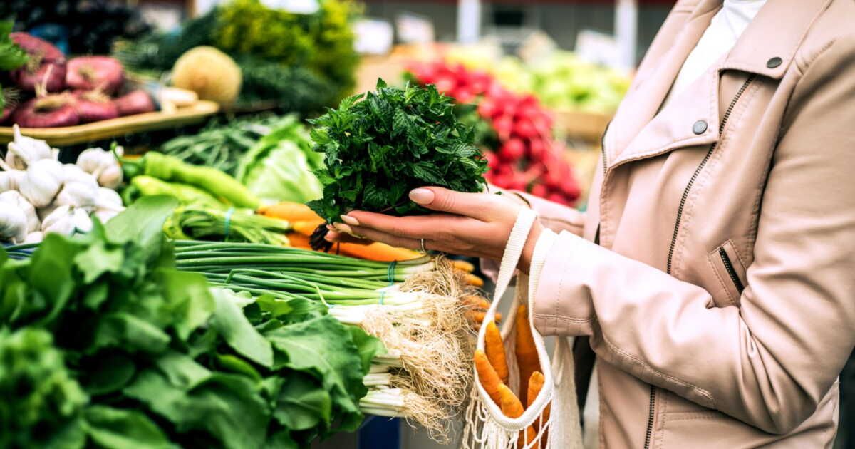 La méthode 6 à 1 : une nouvelle approche pour alléger vos courses alimentaires