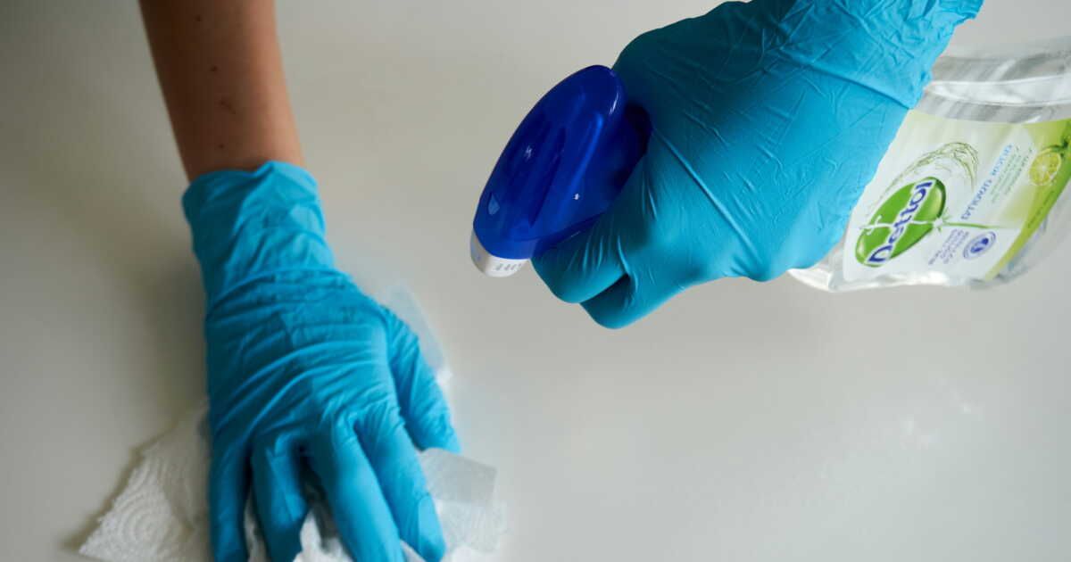 Des recettes maison pour un désinfectant efficace et rapide