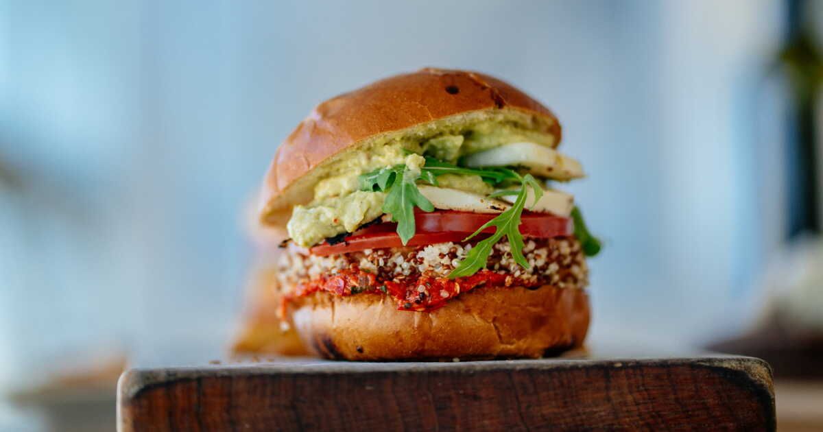 Un burger au bacon plant-based qui va surprendre vos papilles