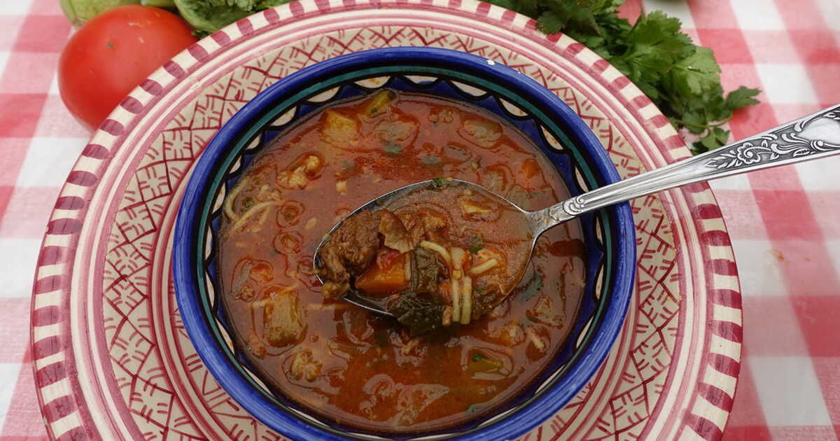 Les secrets de la chorba algérienne révélés par le chef Mohamed Cheikh