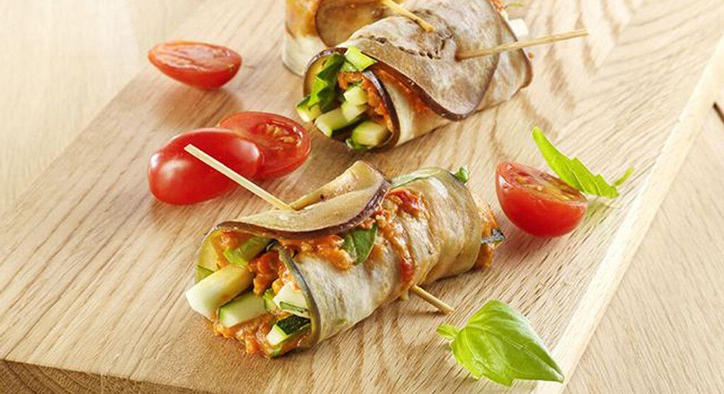 Rendez-vous culinaire : rouleaux d'aubergine aux poivrons et basilic