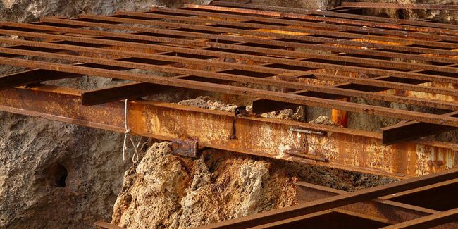L’acier : un matériau aux multiples facettes dans la construction moderne