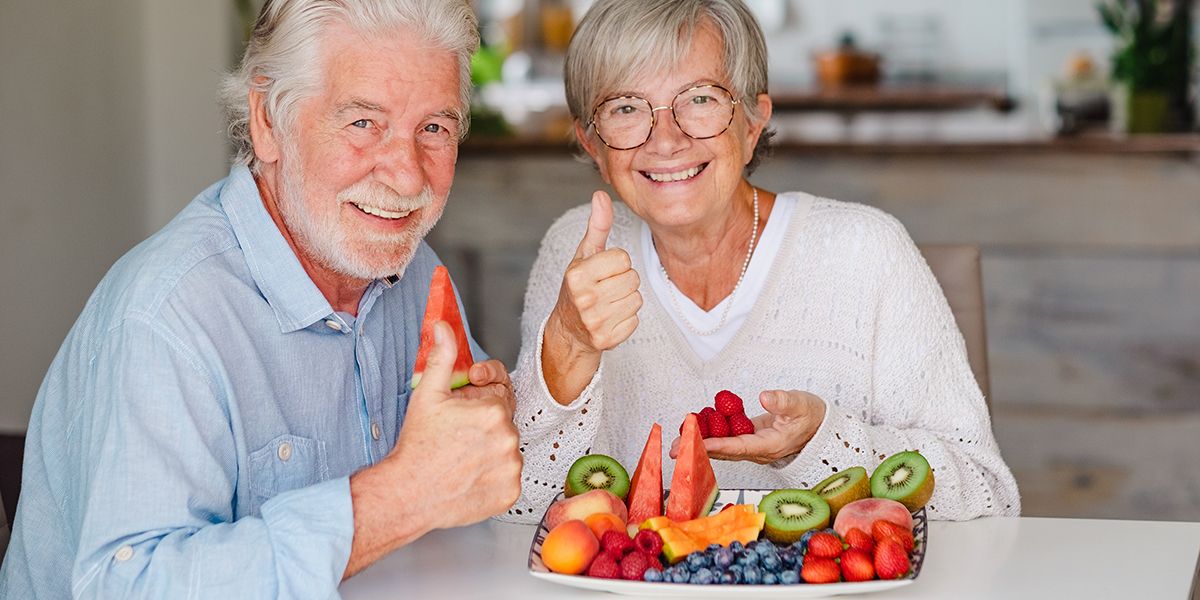 L'importance des vitamines et minéraux après 60 ans : un guide essentiel