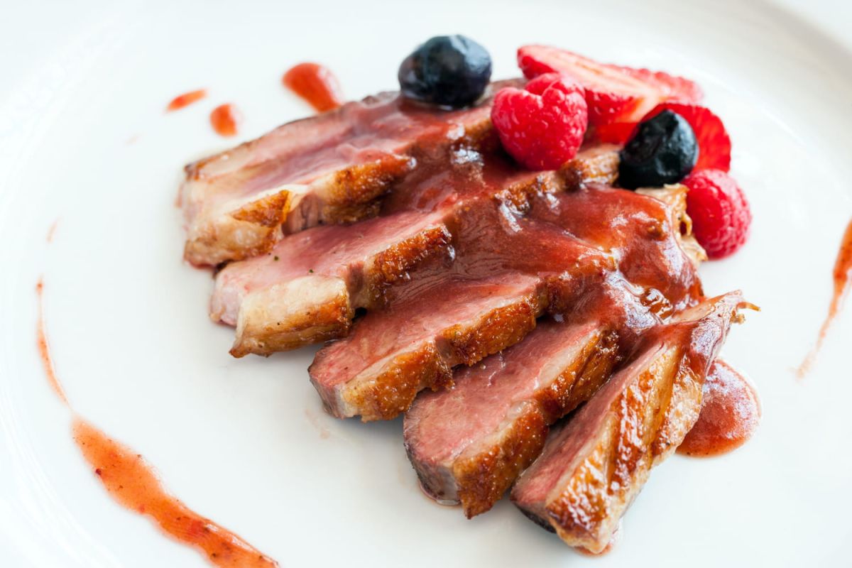 La recette du magret de canard : la technique du Chef pour une cuisson parfaite