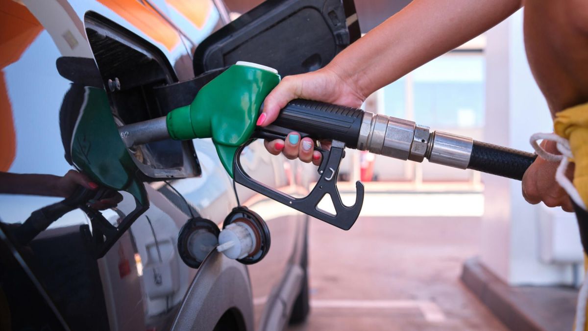 L’été s'annonce à prix doux : Michel-Édouard Leclerc optimise les tarifs des carburants